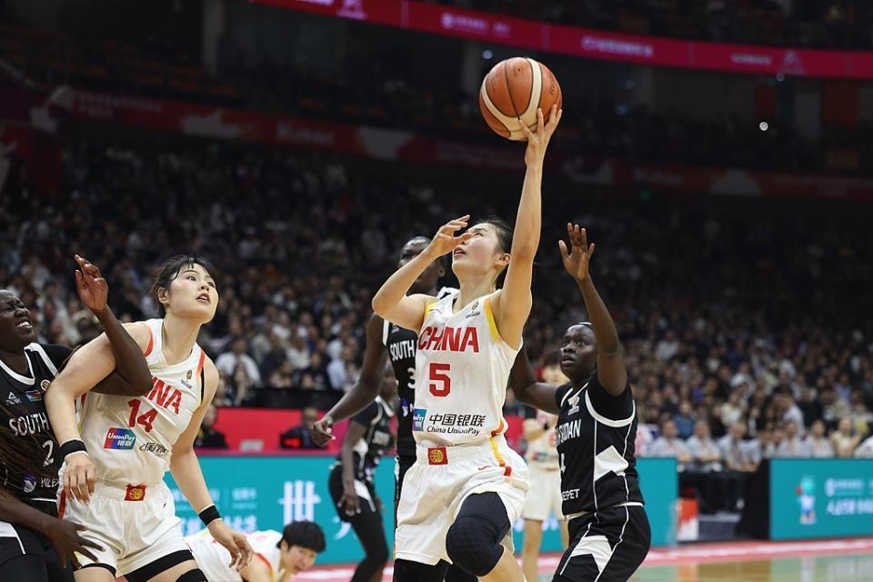 hth华体育官网-家有一老如有一宝！老将王思雨轰17分5板6助，赛后三字点爆发真因